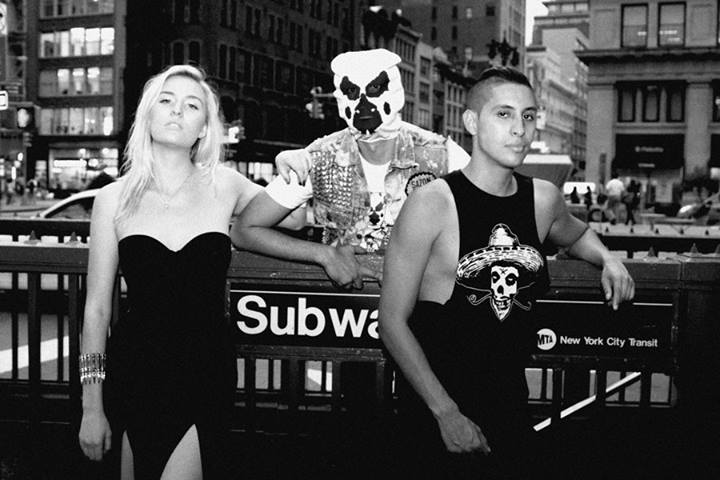 1236955_565643073492155_979297966_n